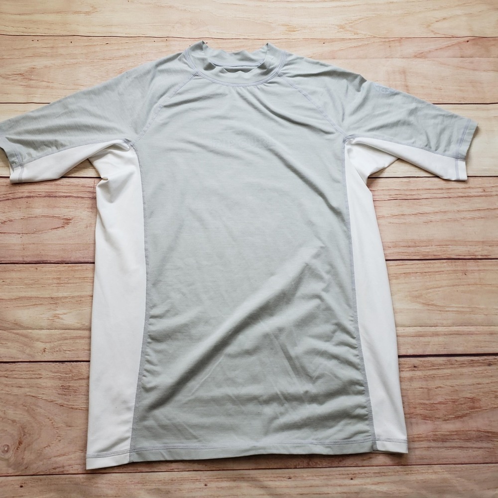 Rip Curl Shirt Mens 2XL Gray Performance Fit UPF50+ UV Protection Rash Guard